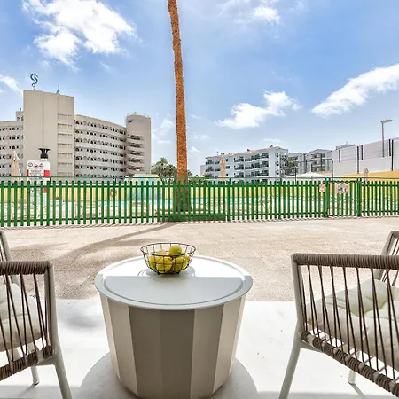 Airbnb Cerca De La Playa شقة *